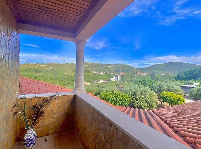 Casa Laranjeiras Kır Evi