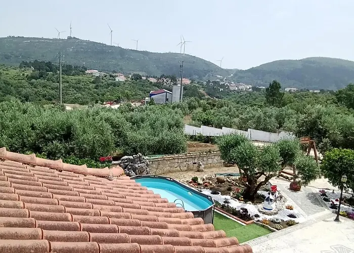 Casa Laranjeiras Alqueidao da Serra