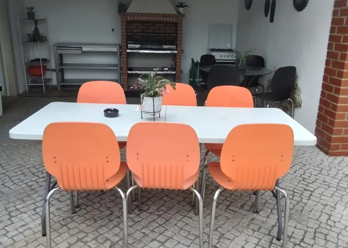 Летний дом Casa Laranjeiras Alqueidao da Serra